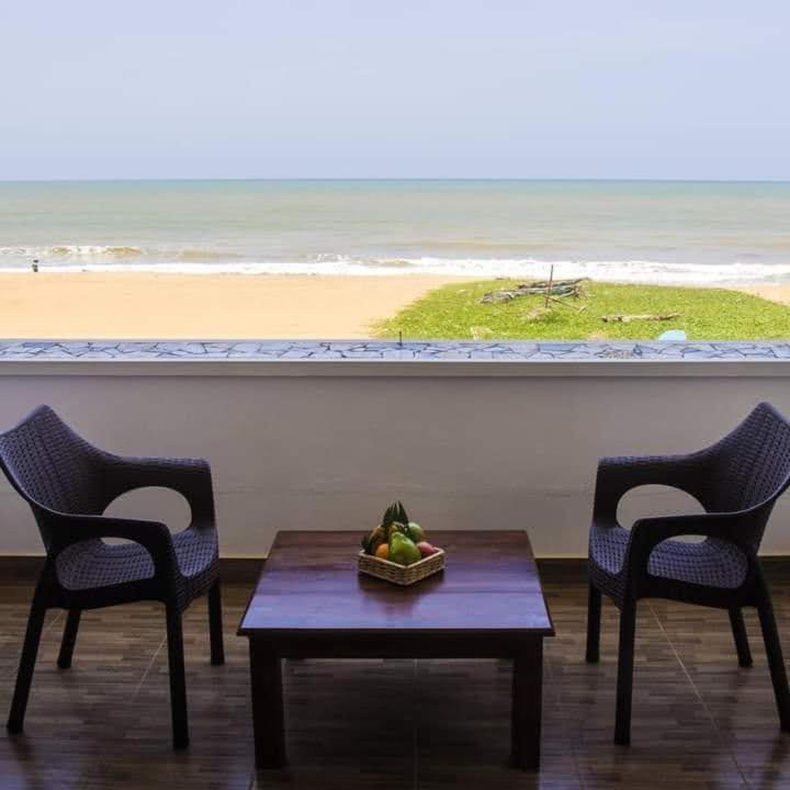 Grace Beach Resort By Travel Corners نيجومبو المظهر الخارجي الصورة